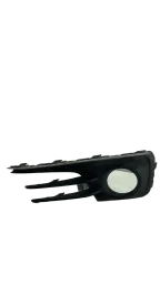 FAROL MILHA DIANTEIRO DIREITO CROSSFOX 2010 A 2020 detalhe