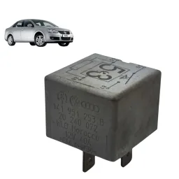 Módulo Relé Combustível Vw Jetta 2010 A 2012 141951253b