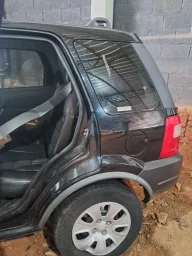 Recorte Lateral Traseiro Esquerdo Ford Ecosport 2003 a 2005