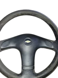 VOLANTE CORSA CLASSIC LS 1.0 2011 C/ MARCAS DE USO