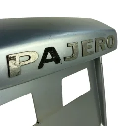 Acabamento Moldura Luz Placa Pajero Full 2003 A 2007 MN117235