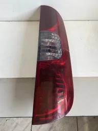 Lanterna Direita Fiat Doblo C/D  2011 A 2020  5202482