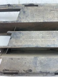 MOLDURA FAROL MILHA DIREITO ASTRA 1998 À 2011