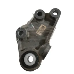 Suporte coxim inferior câmbio Onix 2024