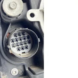 Farol Esquerdo Discovery 3 2005 a 2009 Pisca Ambar