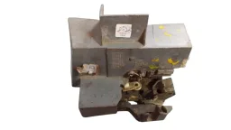 Fechadura dianteira direita VW Santana 1991/2006