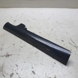 ACABAMENTO  PORTA ESQUERDA RANGE ROVER EVOQUE 2012 A 2019