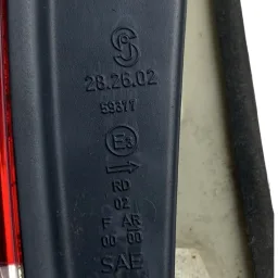 Lanterna Tampa Traseira Direita Touareg 2005 a 2010 (mala)