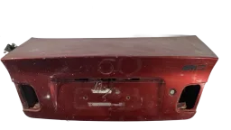 tampa traseira bmw 320 2001