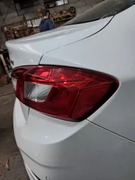Lanterna Traseira Direita Cruze 2017 a 2023 Sedan (Canto)