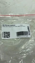 EMBLEMA FRONTAL HYUNDAI HB20 CROMADO