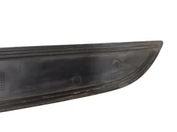 FRISO LATERAL TRASEIRA DIREITA GM CELTA 2P 2001 2006