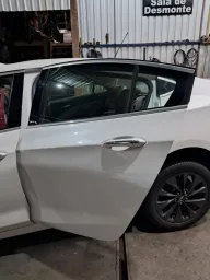 Porta Traseira Esquerda Cruze Sedan 2017/2023 Somente Porta