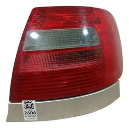 Lanterna Tampa Traseira Direita Audi A4 1997/2000