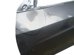 Porta Dianteira Esquerda HR-V 2016 a 2021 (detalhe)