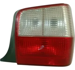 Lanterna Trasei Fumê Fiat Uno Mille Way fire 2005 direito/Pa