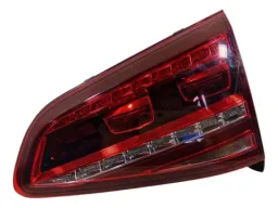 Lanterna Da Tampa Direita Volkswagen Golf Tsi 2013/2016