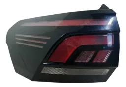 Lanterna Traseira Esquerda Volkswagen Nivus 2021 A 2023