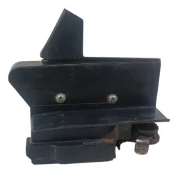 Fechadura porta d.d Renault Sandero 2017