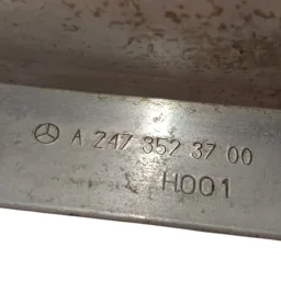 balanca bandeja traseira mercedes GLA 200 250 2016 2017 2018 A2463520002