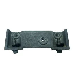 Suporte Bomba Combustivel Discovery 3 2.7 05 09 4R8Q9W276AB