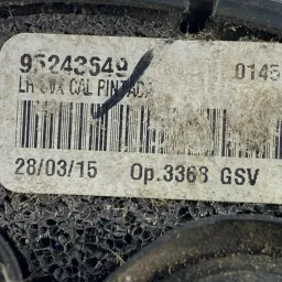 Retrovisor Esquerdo Tracker 2014 a 2019 S/ Pisca