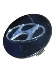 CALOTINHA CENTRAL PRETO PRATEADO RODA HYUNDAI