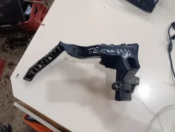 Guia Suporte Para-choque Traseiro Esquerdo Do Jeep compass