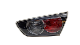 LANTERNA TRASEIRA DIREITA LANCER 2011 2012 A 2019 ( MALA )