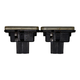 PAR LUZ PLACA TRASEIRA MERCEDES CLASSE E W211 A2112671210