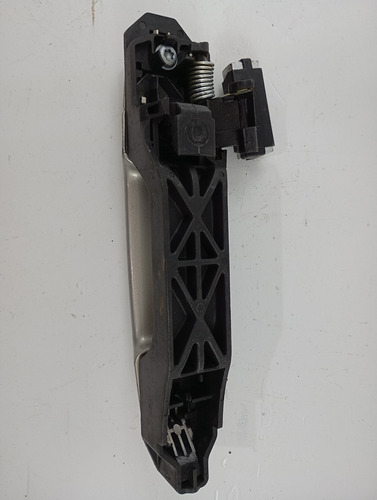 MAÇANETA EXTERNA TRASEIRA LE TOYOTA COROLLA 2010 USADO