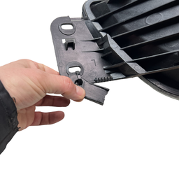 FAROL ESQUERDO FIESTA 00/02, COURIER 00/13 (PERNA QUEBRADA)