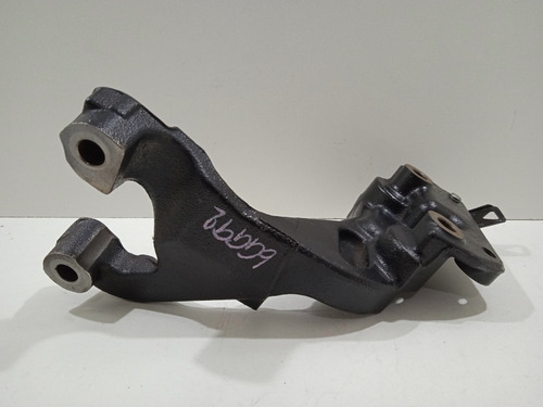 SUPORTE BOMBA HIDRÁULICA TOYOTA HILUX 2.8 2016 USADO 