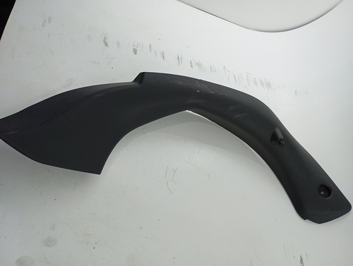 ACABAMENTO MOLDURA DIREITA PORTA MALAS PEUGEOT 208 USADO