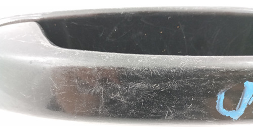 MAÇANETA EXTERNA TRASEIRA LD JEEP GRAND CHEROKEE 05 USADO