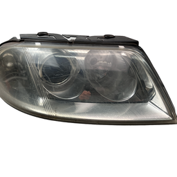 Farol Direito Passat 2001 2002 2003 a 2005