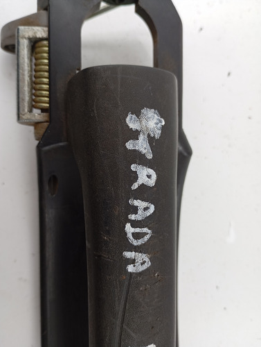 MAÇANETA EXTERNA ESQUERDA FIAT STRADA 14/20 ORIGINAL USADO