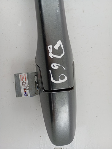 MAÇANETA EXTERNA TRASEIRA LE HONDA NEW FIT 15/18 USADO