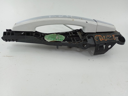 MAÇANETA EXTERNA TRASEIRA LE GM CRUZE 2012 USADO