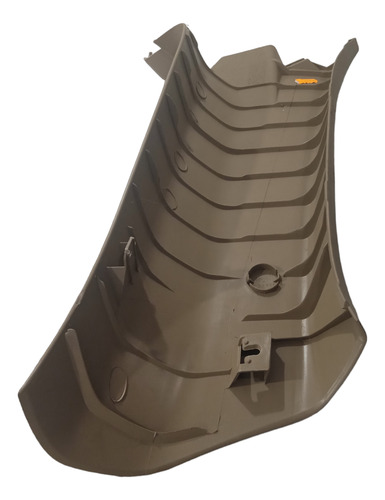 ACABAMENTO COLUNA CENTRAL INTERNA DIREITA TOYOTA SW4 06/15