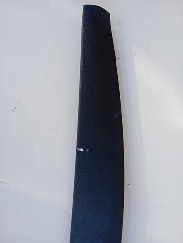 ACABAMENTO PORTA MALAS I30 14/17 USADO 