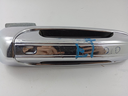 MAÇANETA EXTERNA TRASEIRA LD DODGE RAM 2500 06/09 USADO
