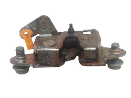 FECHADURA ESQUERDA TAMPA TRASEIRA CAÇAMBA HILUX 2016 2017/..