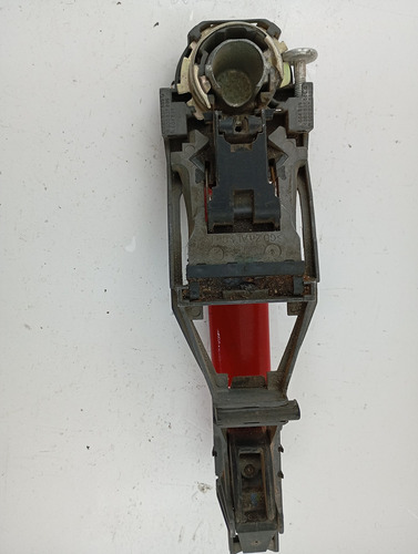 MAÇANETA EXTERNA TRASEIRA LD VOLKSWAGEN GOLF 06/12 USADO