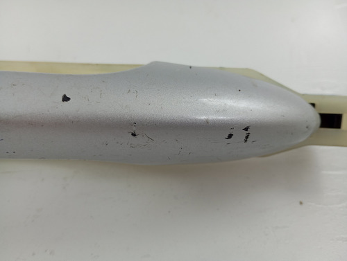 MAÇANETA EXTERNA TRASEIRA LD HB20 19 USADO ORIGINAL