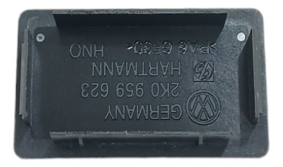 BOTÃO FALSO ACABAMENTO LATERAL ESQUERDO PAINEL AMAROK 11/16