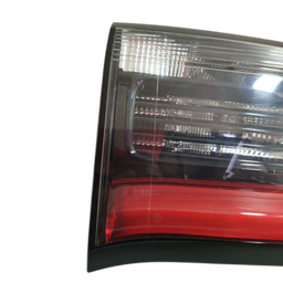 LANTERNA TAMPA TRASEIRA ESQUERDA JEEP COMPASS 2017 A 2021