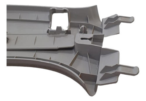 ACABAMENTO COLUNA CENTRAL SUPERIOR DIREITO AMAROK