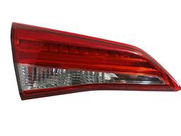 LANTERNA TRASEIRO ESQUERDO YARIS SEDAN 2019/ (MALA)