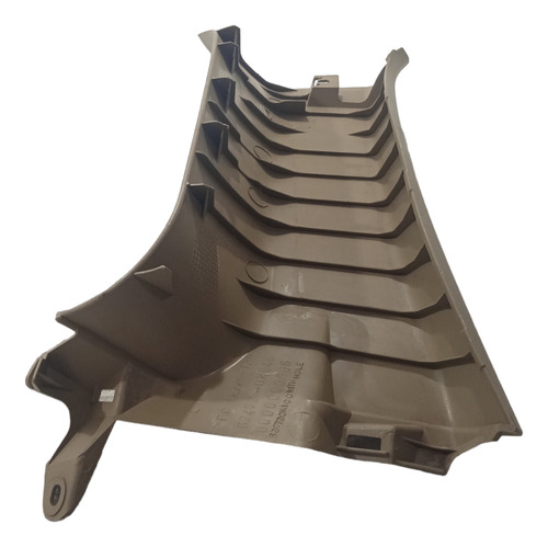 ACABAMENTO MOLDURA COLUNA CENTRAL ESQUERDA TOYOTA SW4 06/15